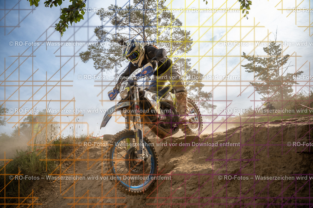 Niederwürzbach 4 Lauf-639 | Sportfotografie von RO-Fotos: Motorsport, Motocross, Enduro, Laufveranstaltungen und Triathlon. Professionelle Fotos von Sportlern und Events. - Realisiert mit Pictrs.com