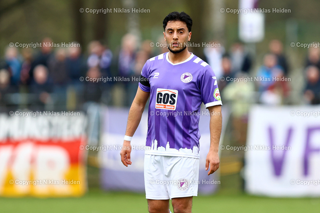 NH_VfRNeumuenster_PSVNeumuenster_FlensOberliga_15042026 | #22 Berk Akcicek (VfR Neumünster)Fußball I Herren I Flens Oberliga I Saison 2025-2026  I 19. Spieltag I VfR Neumünster - PSV Union Neumünster I 15.04.2026 I VfR Stadion HSP (Grümmi Arena)