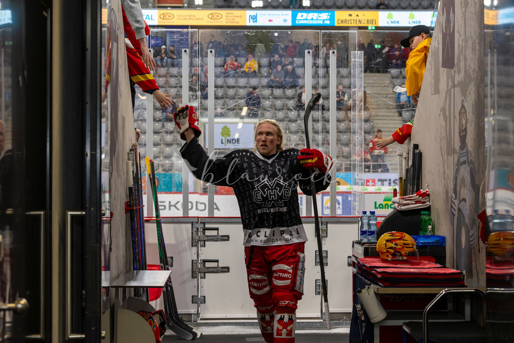 EHCB vs SCB 20260312_wb-3846 | Sportbilder, Sportfotograf, Hochzeits- und Eventfotografin, Flugshows, Portraits und Tiershooting, Aviation, Downhill, Nationalleague, Swissleague, International