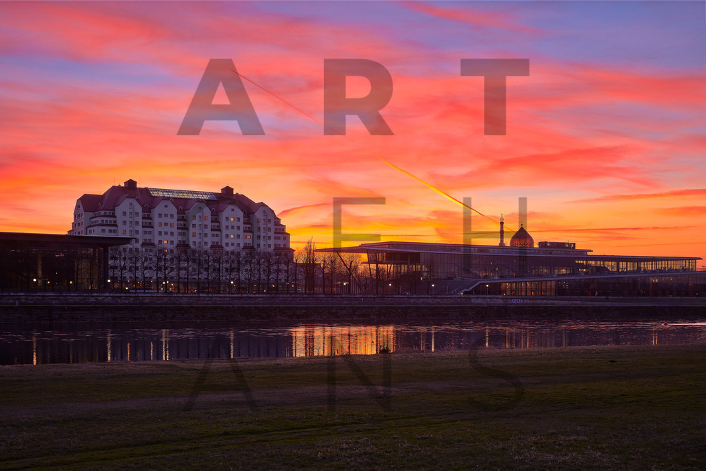 Ein Hans Fineart Original | Entdecke die Kunst von Hans Fineart - Fotografien für dein Zuhause. Verwandle deine Wände mit einzigartigen Kunstwerken und bringe die Schönheit der Welt in dein Leben. Bestelle jetzt und schaffe einen Ort der Inspiration und Eleganz.