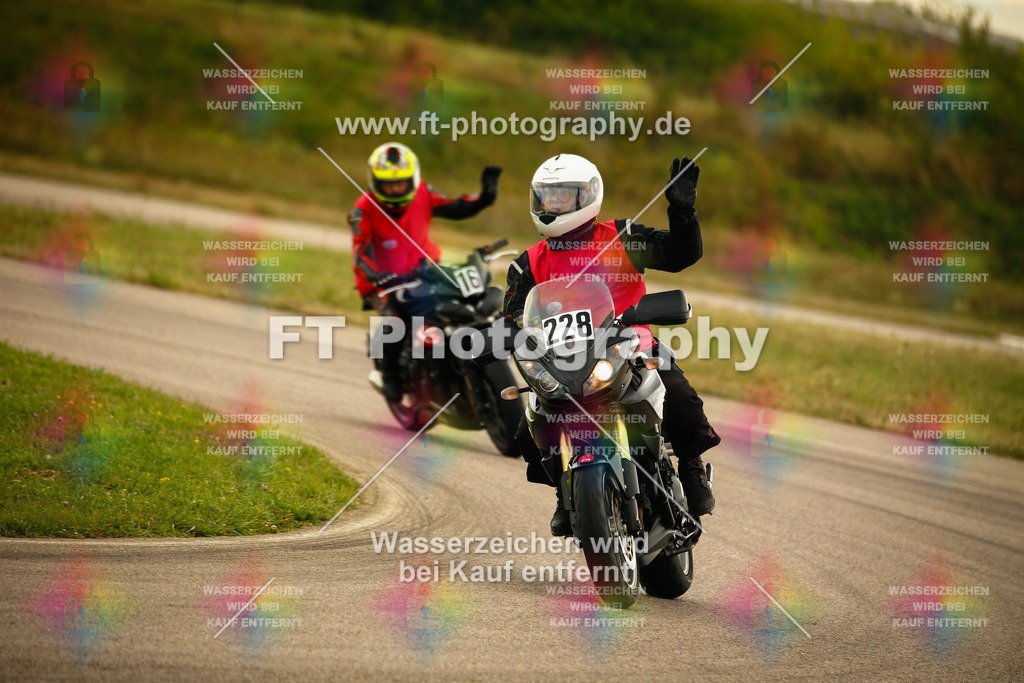 _MOT7778 | Hier findet Ihr Bilder von Touristenfahrten auf der Nürburgring Nordschleife oder von anderen Veranstaltungen die ich besucht habe. Viel Spass beim Durch Schauen 