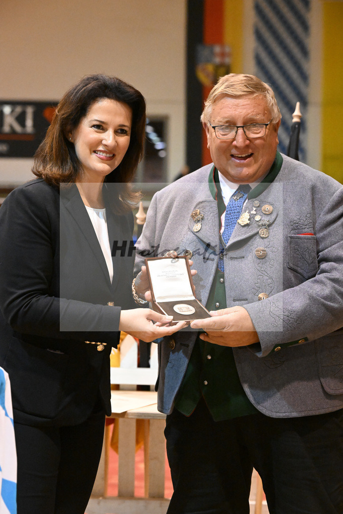 Schauprogramm_54222802 | hf-fotografie - Realizzato con Pictrs.com