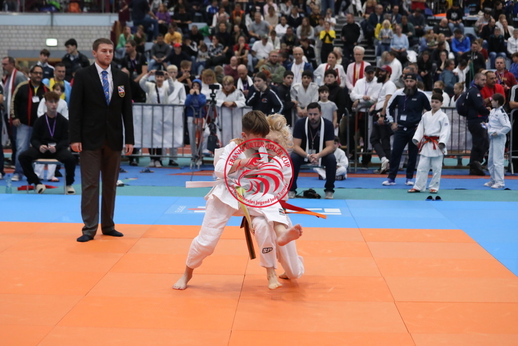 1J7A3120 | Fotos vom Adler Cup - Pictures from Adler Cup

Hier findet Ihr alle Eindrücke und großen Momente der Adler Cup Wochenenden. Here you will find all impressions and great moments of the Adler Cup weekends. - Realisiert mit Pictrs.com