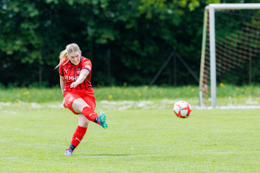 20260517-SGMHS-FCH_045 | SGM Hohenmemmingen/Sontheim vs. 1.FC Heidenheim 1846 II, Fußball, Frauen, Bezirksliga Meisterrunde, 2025/2026, 4. Spieltag, 17.05.2026 in Sontheim, Rasenplatz 1(Foto: Michael Bulling) - Realisiert mit Pictrs.com