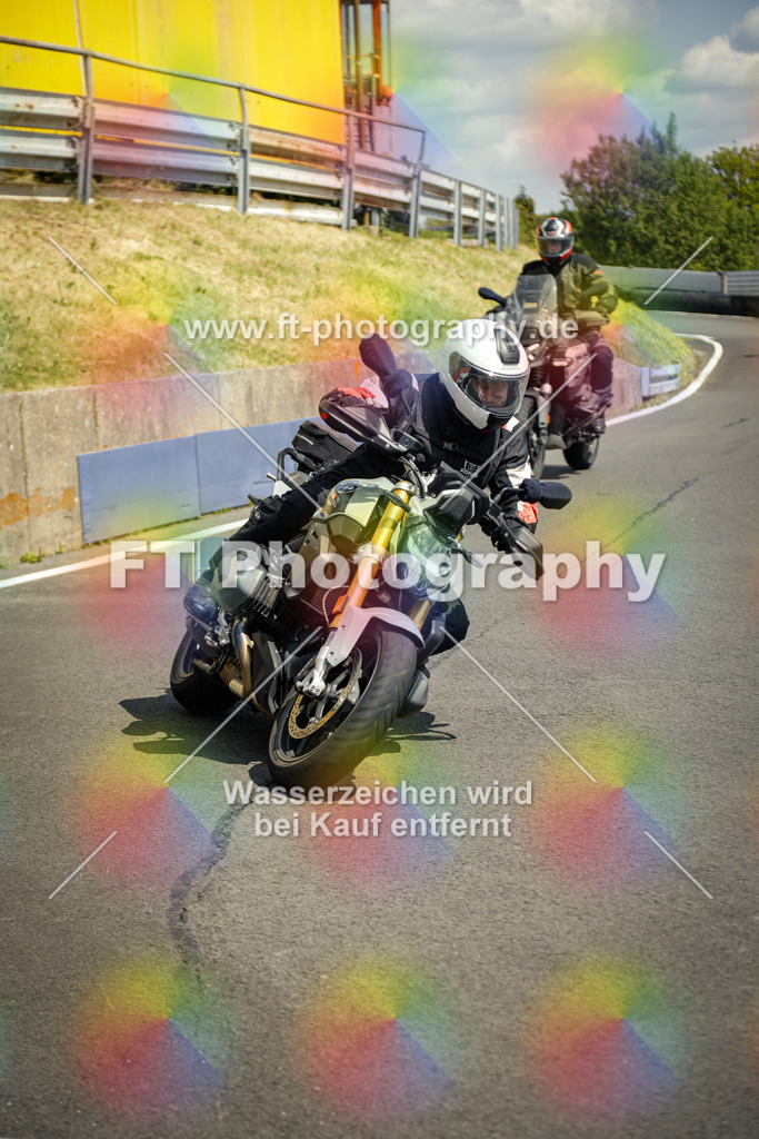 OBK_Mai_Justin_Uwe-10985 | Hier findet Ihr Bilder von Touristenfahrten auf der Nürburgring Nordschleife oder von anderen Veranstaltungen die ich besucht habe. Viel Spass beim Durch Schauen 