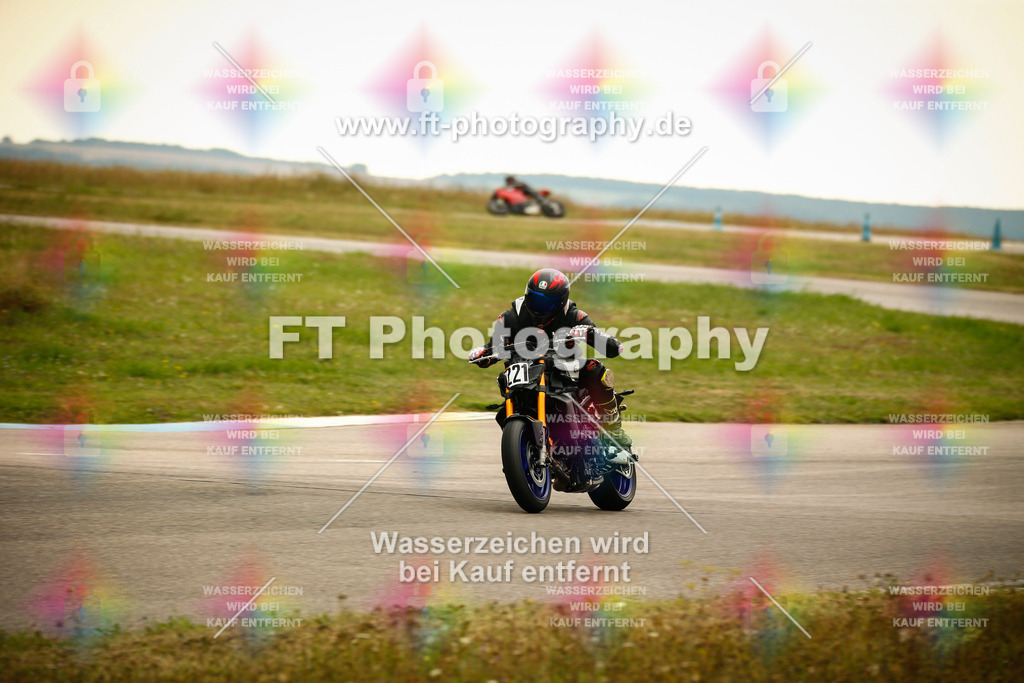 _MOT8250 | Hier findet Ihr Bilder von Touristenfahrten auf der Nürburgring Nordschleife oder von anderen Veranstaltungen die ich besucht habe. Viel Spass beim Durch Schauen 