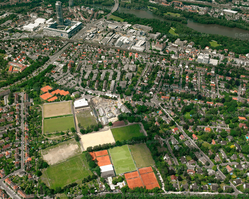 2418446 | Online-Shop für Luftbilder aus Deutschland. Seit über 45 Jahren baut Gerhard Launer das Luftbildarchiv mit unterschiedlichsten Themen stetig weiter aus.