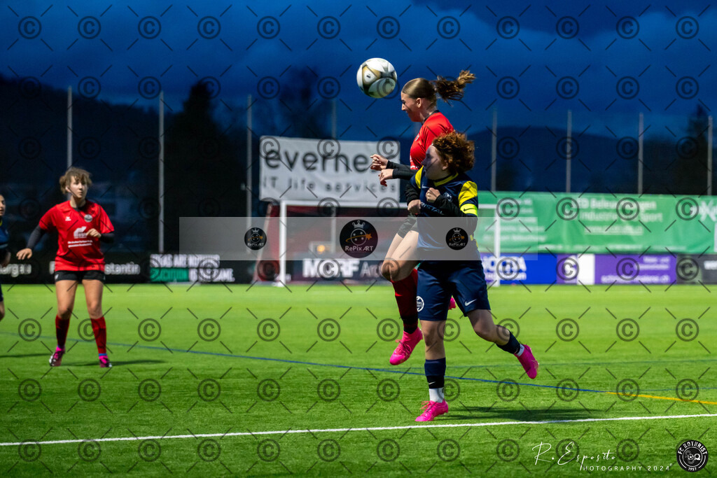 20240316_KS-Turnier Frauen 4. Liga 1730-1930_054 | Sport und Naturfotografie von Roberto Esposito zeigt echte Momente Bewegung und die Schönheit der Natur. Ausdrucksstarke Bilder schaffen Emotionen.