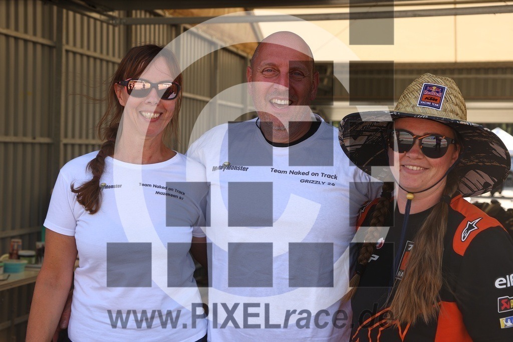 teams-20240905_04827 | Schöne Erinnerungen an spannende Momente - das festzuhalten ist unser Job. PIXELrace.de ist seit 2003 auf den Rennstrecken Europas unterwegs um die Action draußen beim Fahren und die wunderbare Stimmung imm Fahrerlager für euch einzufangen.