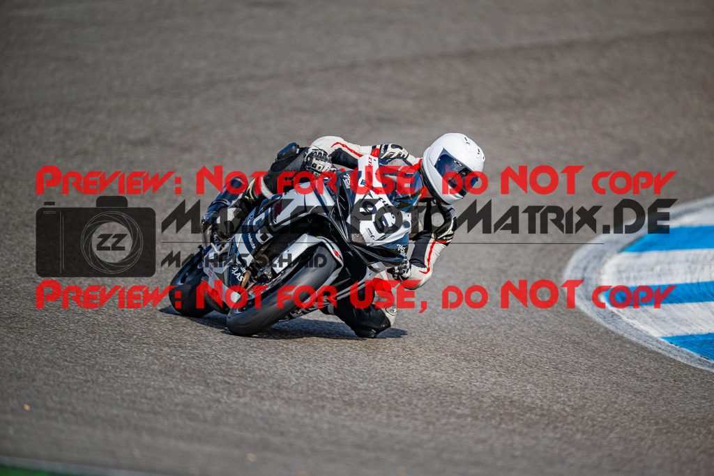 MaZZes_Fotomatrix_20260406_6007705_4753-2 | ROT