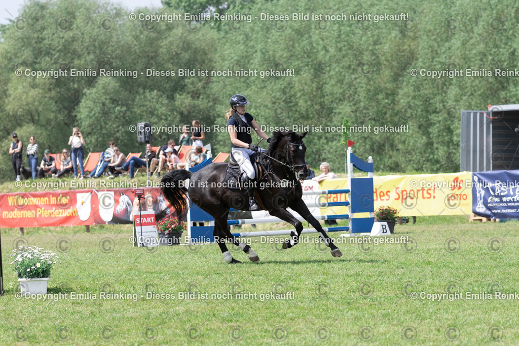 CL5A3092 | Emilia Reinking Fotografie - Realisiert mit Pictrs.com