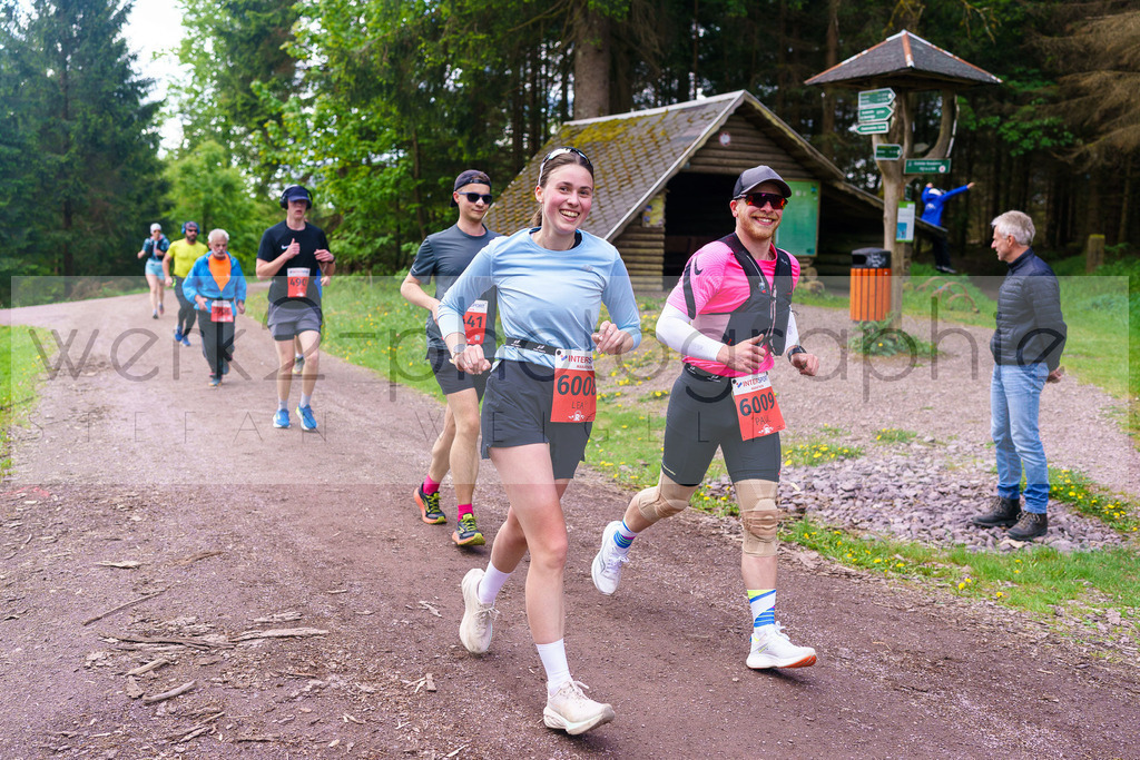 Rennsteiglauf Marathon 2025 | Marathon von Neuhaus/Rwg. nach Schmiedefeld/Rstg. am 17. Mai 2025