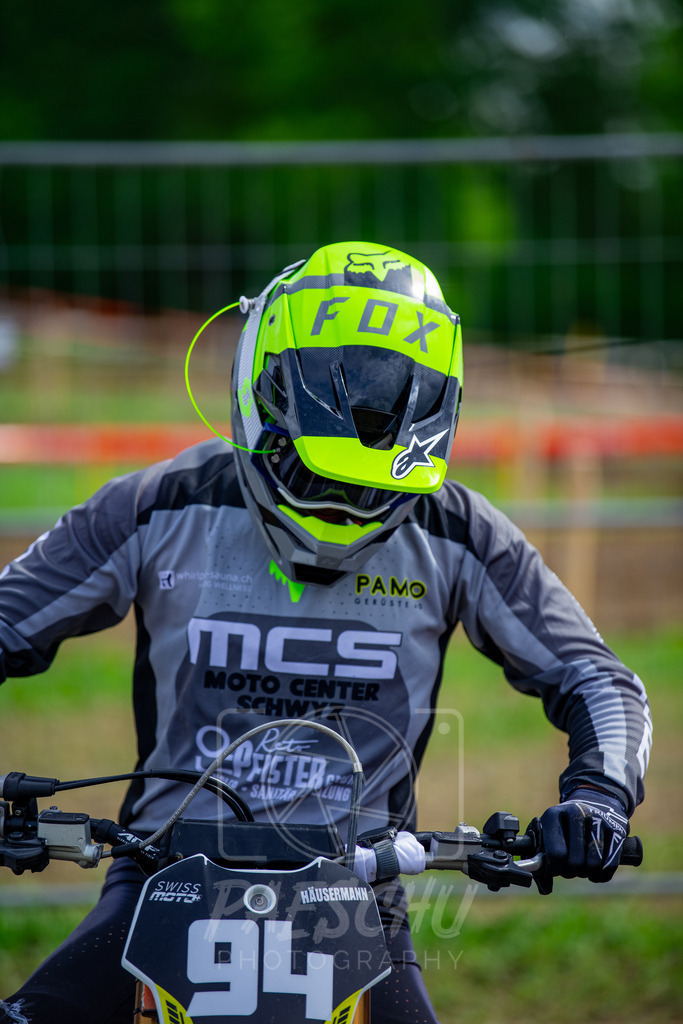 PRS (220) | Paeschuphoto Shop - Wer nicht sucht der auch nicht findet.Ob Motocrossbilder oder von einem besuchtem Spiel, Hauptsache Action. - Realisiert mit Pictrs.com
