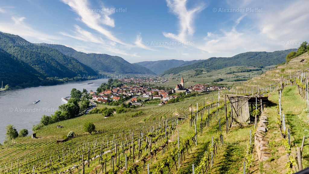 foto_c_pfeffel-partner-0197-R52_2300-Pano-Bearbeitet-2 | alexander-pfeffel - Realisiert mit Pictrs.com