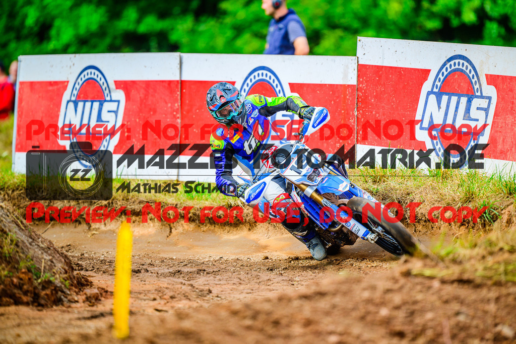 MaZZes_FotoMatrix_240818_6007705_9871 | S1