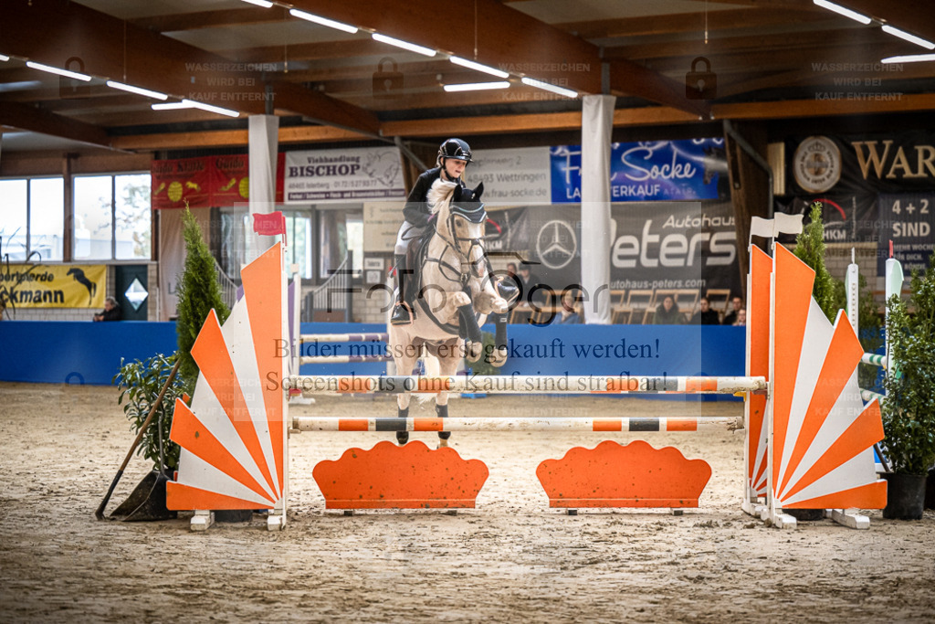 DOS_0004 | Entdecke hochwertige Reitturnierfotos von Foto Oger. Professionell, emotional und authentisch – jetzt Lieblingsmomente im Shop bestellen. - Realisiert mit Pictrs.com