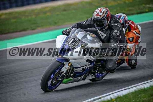 pubi4596 | Professionelle Fotos von Sportveranstaltungen, aber auch Hochzeiten und anderen Events. - Realisiert mit Pictrs.com