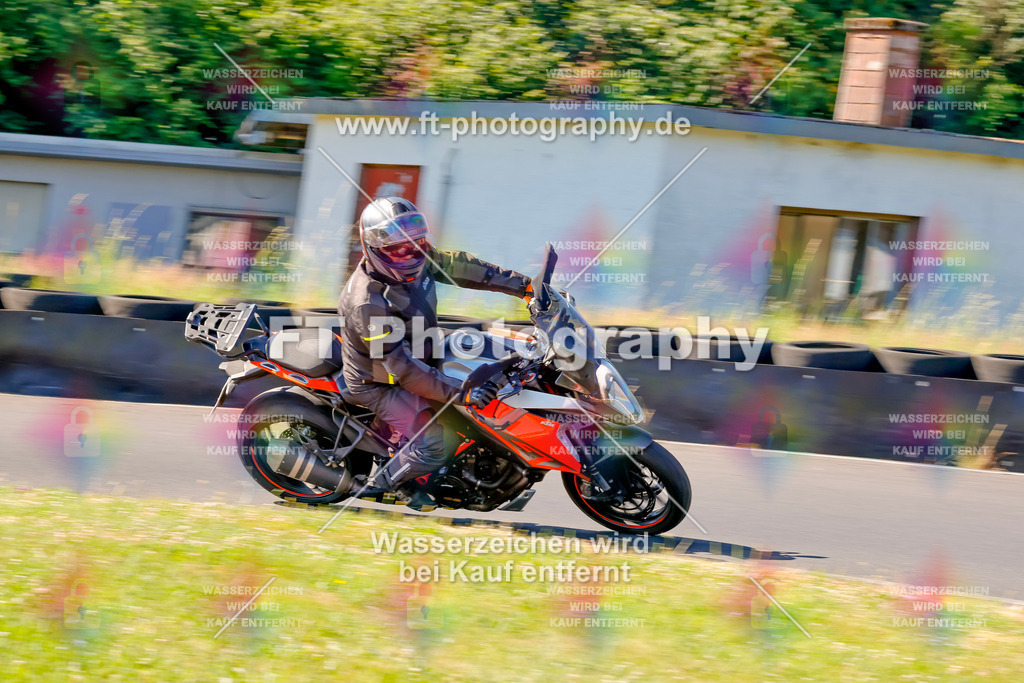 _MOT8959 | Hier findet Ihr Bilder von Touristenfahrten auf der Nürburgring Nordschleife oder von anderen Veranstaltungen die ich besucht habe. Viel Spass beim Durch Schauen 