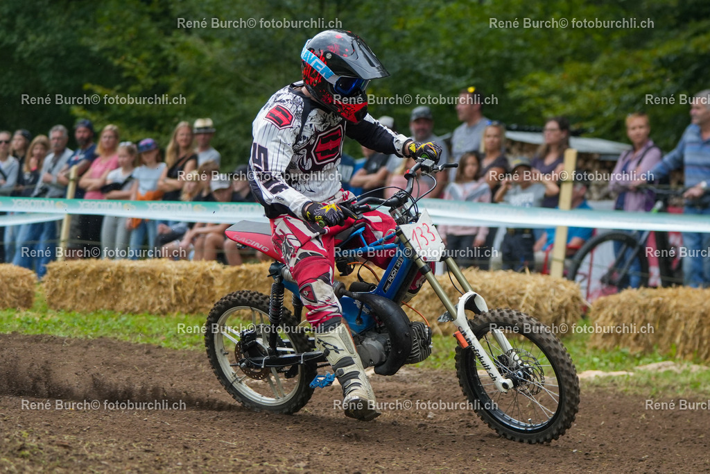 RB_02163 | René Burch leidenschaftlicher Fotograf aus Kerns in Obwalden.  Hier finden sie Sport, Landschaft und Natur Fotografie.
 - Realisiert mit Pictrs.com
