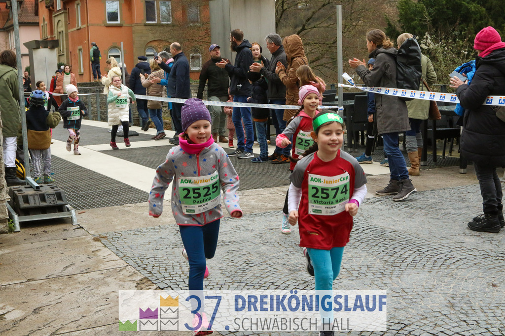 AOK JuniorCup 400m | 3Koenigslauf 2023 - Realisiert mit Pictrs.com