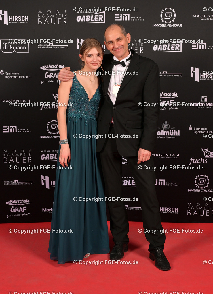 20240128-fge-fotos-0498 | Hofball der FGE am 28.01.2024 im Alten Stadttheater in Eichstätt. - Realisiert mit Pictrs.com