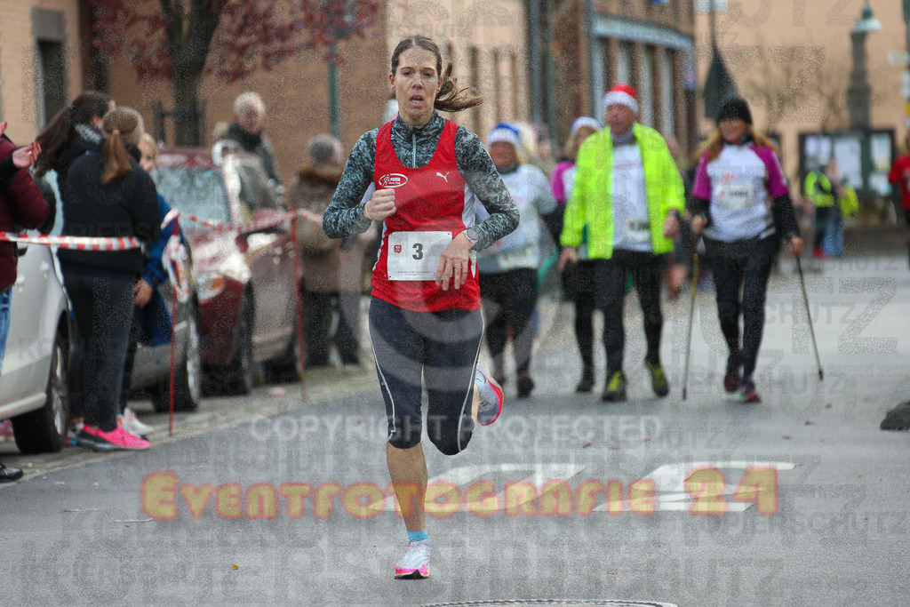221127_1206_EX1_1939 | Sportfotografie im Rhein-Sieg Kreis, Köln, Bonn, NRW, Rheinland Pfalz, Hessen, etc. Unser Tätigkeitsfeld umfasst den Laufsport vom Volkslauf über den Marathon, Duathlon, Triathon bis zum Ultralauf wie Kölnpfad Ultra oder Schindertrail.
