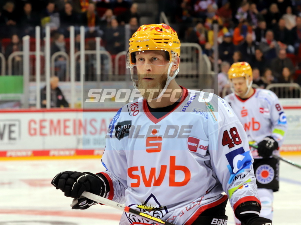 Nicholas B. Jensen - BHV | Nicholas B. Jensen - BHV - Realisiert mit Pictrs.com