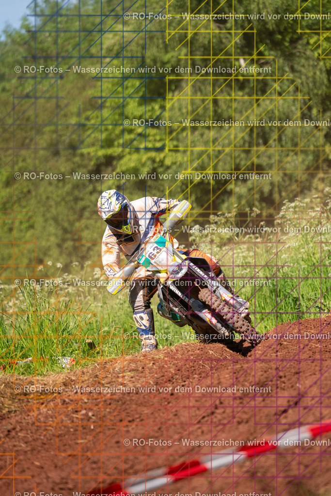 Wolfshausen 3 Lauf -1240 | Sportfotografie von RO-Fotos: Motorsport, Motocross, Enduro, Laufveranstaltungen und Triathlon. Professionelle Fotos von Sportlern und Events. - Realisiert mit Pictrs.com