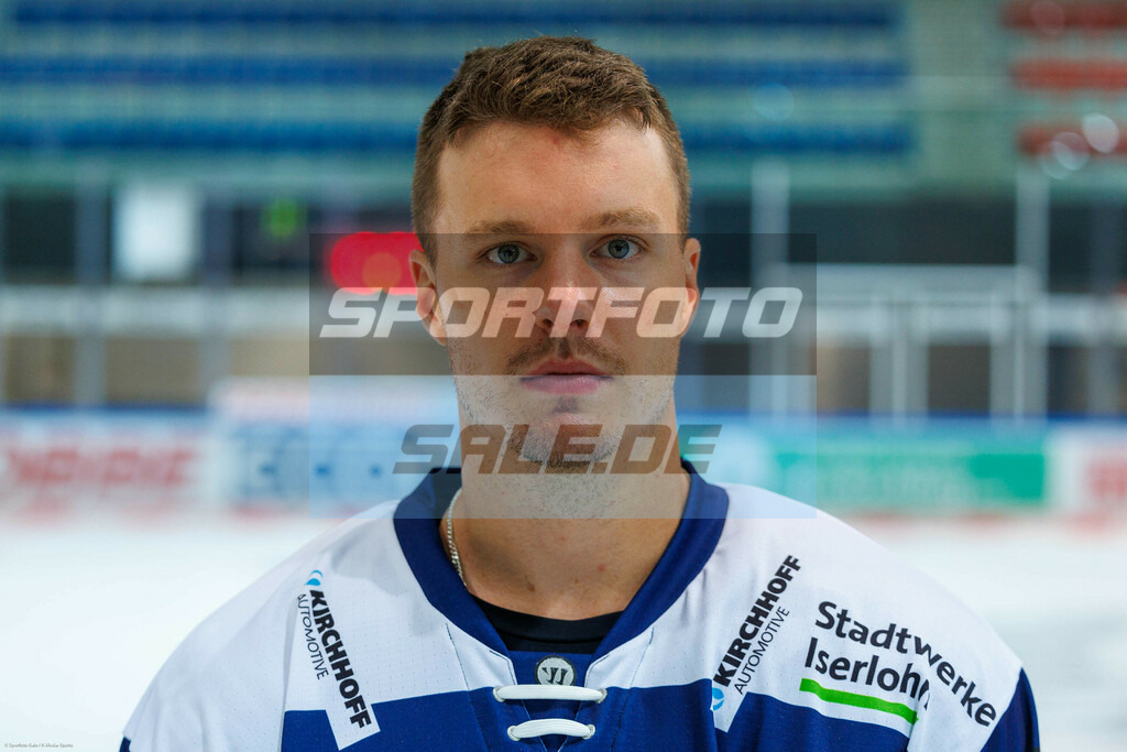 Iserlohn Roosters Teamshooting | Ben Thomas - Realisiert mit Pictrs.com