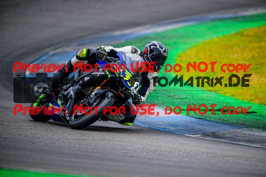 MaZZes_FotoMatrix_240614_6007705_5435 | WEISS