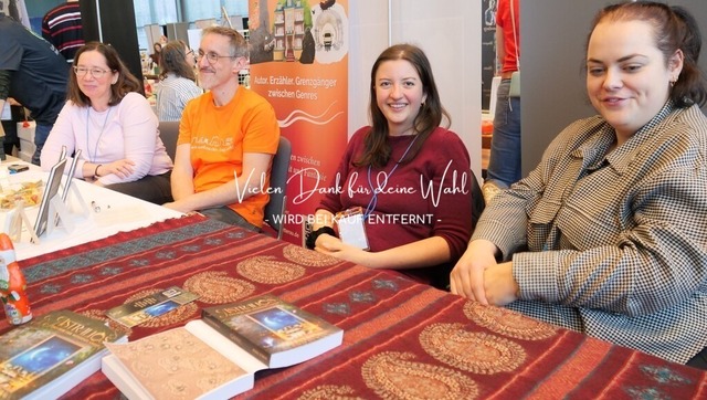 P1405997 | Fotografie für »mehr« Persönlichkeit ... von Anfang an - authentisch natürlich emotional - Geburt, Kinder und Familie, Entrepreneure, Kreative, Kamera-Scheue, Interessierte. Mit Empathie und ohne Posen erstelle ich Bilder mit "Wieder-Erkennungs-Gefühl".