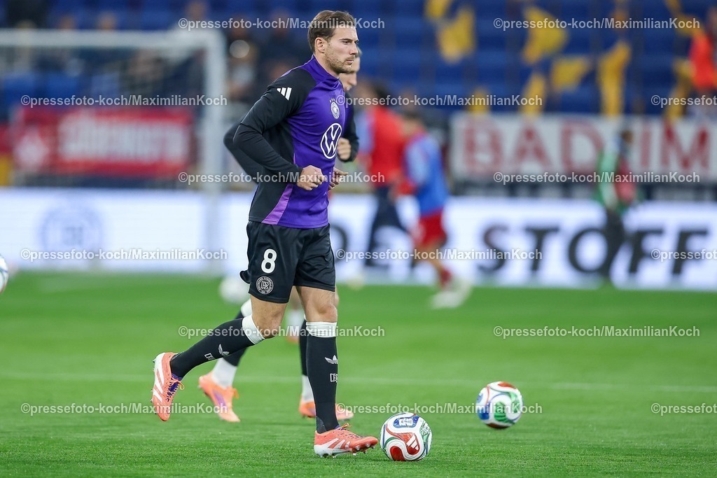 DFB10102501038 | 10.10.2025, Fußball, Länderspiel, Deutschland - Luxemburg, UEFA WM-Qualifikation, 2025/2026, Gruppe A, PreZero Arena in Sinsheim: Leon Goretzka (GER #08) DFB regulations prohibit any use of photographs as image sequences and or quasi-video.
