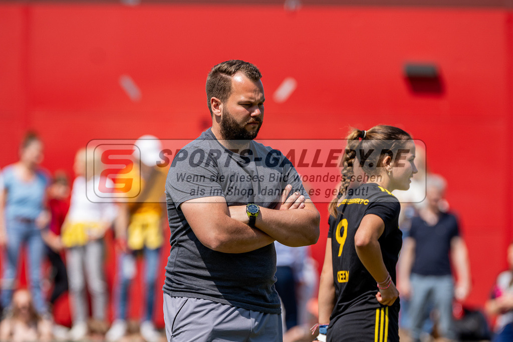 HK_20240511_100597 | 1.Bundesliga Damen Düsseldorfer HC - Harvestehuder THC am 11.5.2024 Düsseldorfer HC, Düsseldorf ,