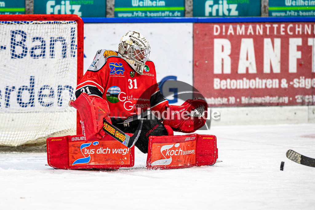 TSV Peißenberg Miners vs EHC Königsbrunn | Eishockey Bayernliga Vorbereitung 2024/2025, TSV Peißenberg Miners vs EHC Königsbrunn, 20240928,Korbinian SERTL (Miners Goali 31) in Aktion, Freisteller,2024-09-28 in Peißenberg (Eisstadion)Korbinian SERTL (Miners Goali 31)Copyright: WolfgangxLindner