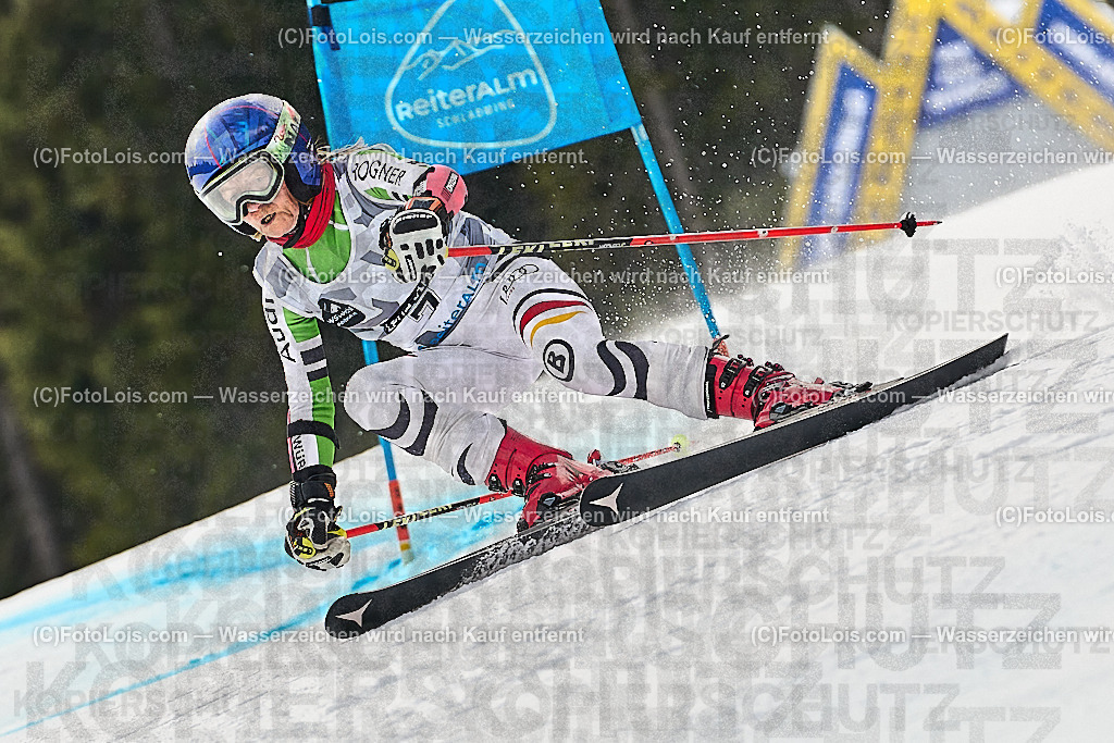 _WWO3125_MASTERS-WM_Reiteralm_CD-SG_VILSMAIER Veronika | FISWORLD CHAMPIONSHIPSMASTERS ALPINE SKIING, 23. – 28. MÄRZ 2026 - REITERALM | STMK | AUT.   Veranstaltet vom Masters-Referat des Deutschen Skiverbandes (DSV). Durchführende Organisation: WSV Pichl-Reiteralm, unterstütutzt von den Bergbahnen REITERALM bei Schladming und SKI AUSTRIA.                            Disziplinen:  Super-G, GiantSlalom, Slalom.                                                 Kategorien:  A (Herrn 30-59 Jahre), B (Herrn ab 60 Jahre), C (Damen 30-59 Jahre), D (Damen ab 60 Jahre).                Rennstrecken:   Gasselhöhe und Muldenliftpiste auf der Reiteralm.