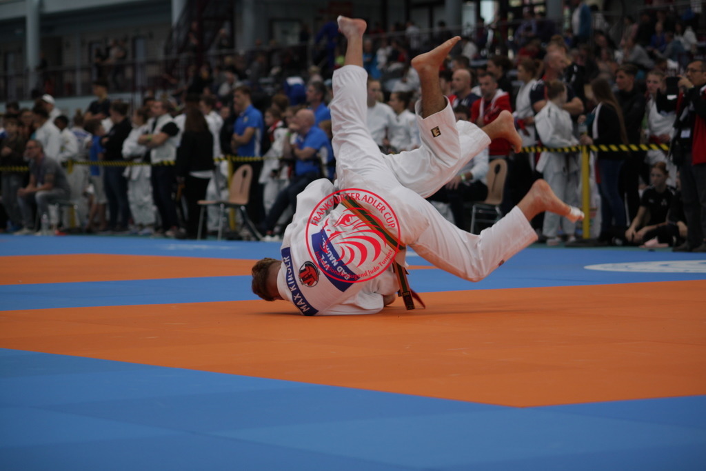 IMG_3667 | Fotos vom Adler Cup - Pictures from Adler Cup

Hier findet Ihr alle Eindrücke und großen Momente der Adler Cup Wochenenden. Here you will find all impressions and great moments of the Adler Cup weekends. - Realisiert mit Pictrs.com