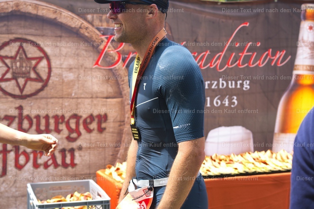 triathlon_wuerzburg_l_2026_06_14-714 | Shop für Fotos von Sportevents z.B. Obstacle Course Racing, OCR, Triathlon, Trail Run und MTB - Realisiert mit Pictrs.com