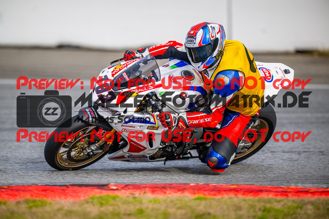 MaZZes_Fotomatrix_20240317_6021986_5061 | Fotograf Mathias Schmid
Sportfotograf,
Eventfotograf,
Hochzeitsfotograf,
Portraitfotograf