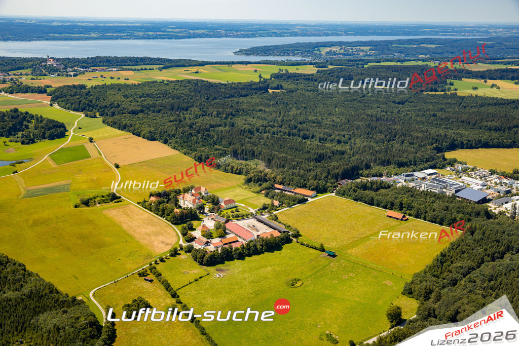 Das Luftbild zeigt :  Andechs - Die Luftaufnahme wurde 2024 vom UL-Flugzeug aus erstellt ( keine Drohne ) - Hochauflösende Luftaufnahme - Für grossformatige Ausdrucke geeignet. Die Geschenkidee !Mit Lizenz und Bildrechte bestellbar