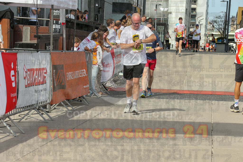 250920_1340_EX1_6155 | Sportfotografie im Rhein-Sieg Kreis, Köln, Bonn, NRW, Rheinland Pfalz, Hessen, etc. Unser Tätigkeitsfeld umfasst den Laufsport vom Volkslauf über den Marathon, Duathlon, Triathon bis zum Ultralauf wie Kölnpfad Ultra oder Schindertrail.
