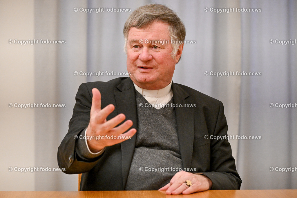 Manfred Scheuer (Bischof der Dioezese Linz)_ 20.12.2023-25 | 20.12.2023, Bischofshof Linz, AUT, Manfred Scheuer (Bischof der Dioezese Linz), im Bild Manfred Scheuer (14. Bischof der Dioezese Linz, Dioezesanbischof der Katholischen Kirche in Oberoesterreich)