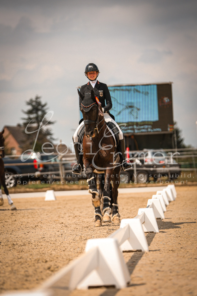 19.FrDrS00614 | Leoni Ertmer Photography - Realisiert mit Pictrs.com