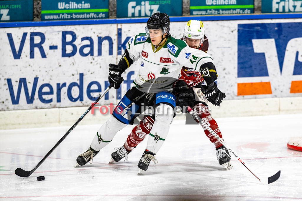 Bayernliga Eishockey, TSV Peißenberg Miners gegen TSV Erding am 30.12.22 in Peißenberg | Bayernliga Eishockey, TSV Peißenberg Miners gegen TSV Erding am 30.12.22 in Peißenberg