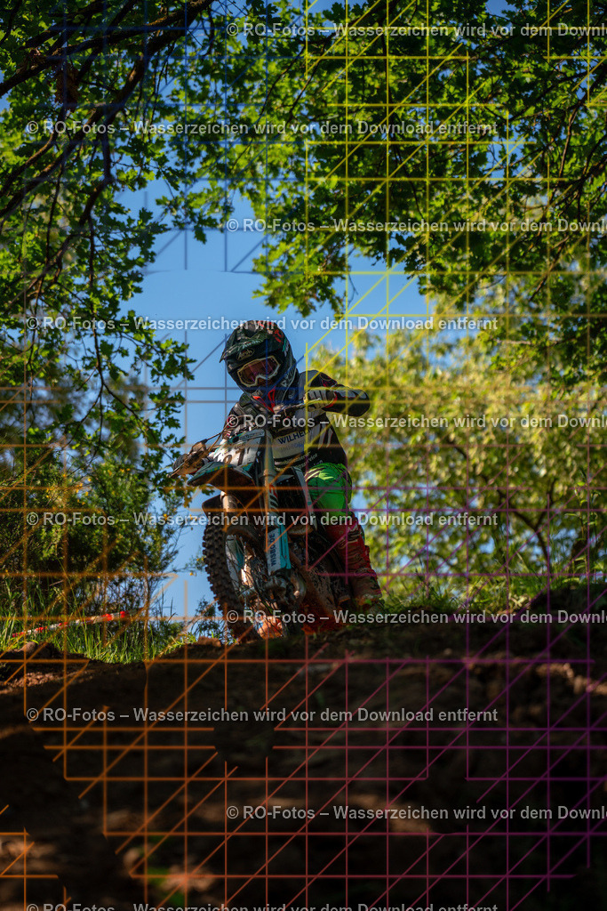 Wolfshausen 1 Lauf -682 | Sportfotografie von RO-Fotos: Motorsport, Motocross, Enduro, Laufveranstaltungen und Triathlon. Professionelle Fotos von Sportlern und Events. - Realisiert mit Pictrs.com