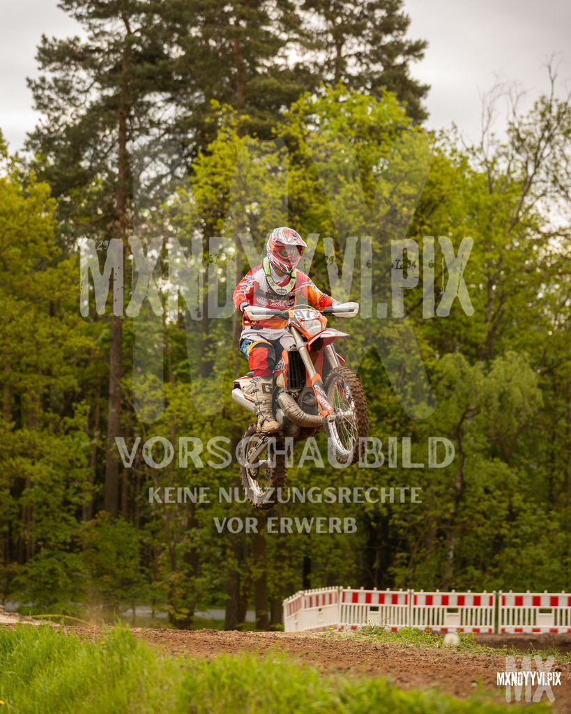 866A5704 | mxndyyvipix
