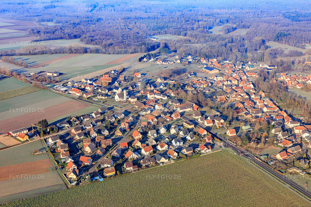 Luftbild: Neubaugebiet Rue des Aubepines in Scheibenhard im Bundesland Bas-Rhin in Frankreich. – Foto: IMG_124054.jpg vom 11.01.2021 durch Werner Riehm/FLY-FOTO.de – Auflösung des Originals: 5472 x 3648 px