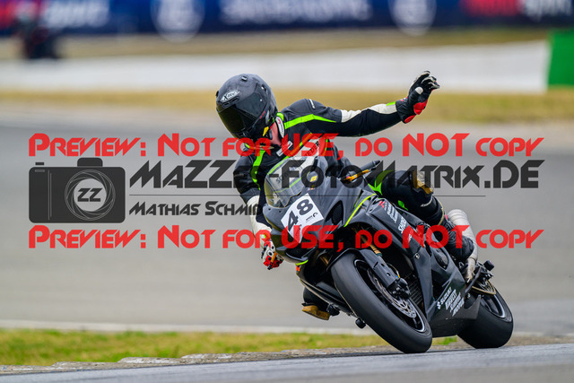 MaZZes_Fotomatrix_20240923_6007705_7191 | GELB