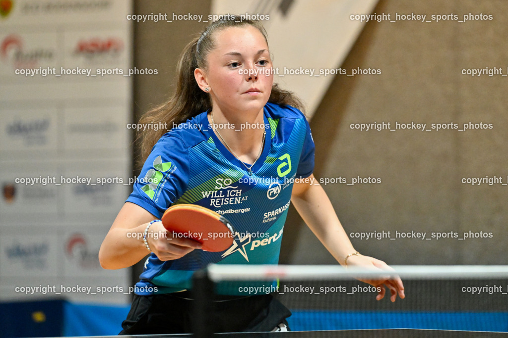 SCO Ossiachersee Bodensdorf vs. SU Spk. Kufstein | Danielle Florence Kelly, SCO Ossiachersee Bodensdorf vs. SU Spk. Kufstein, SCO Ossiachersee Bodensdorf vs. SU Spk. Kufstein am 04.10.2024 in Bodensdorf (SCO Halle Bodensdorf), Austria, (Photo by Bernd Stefan)