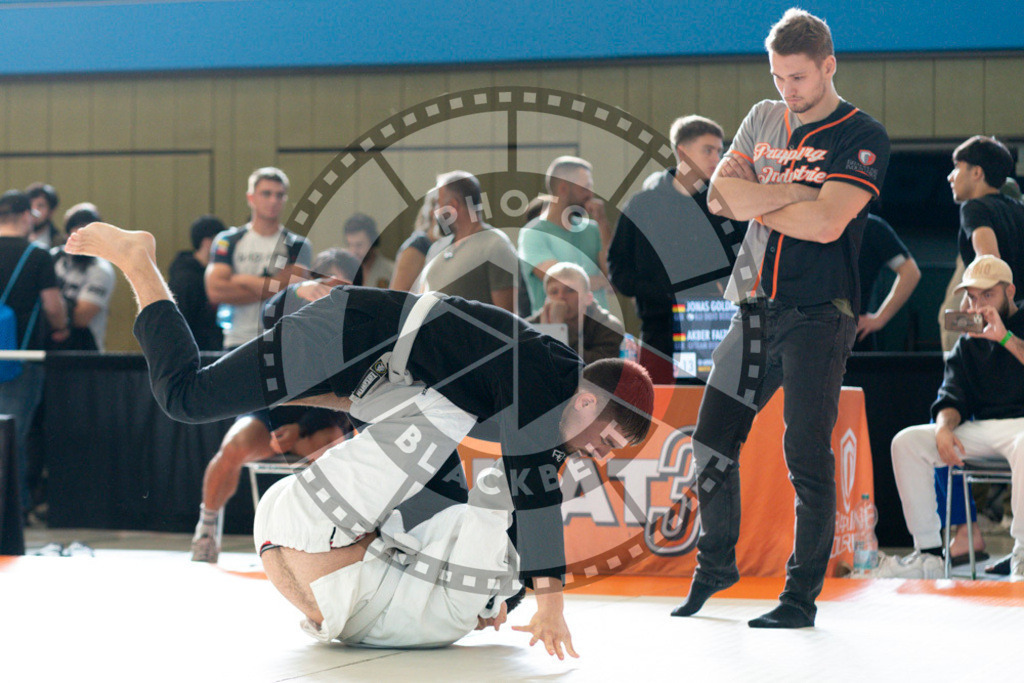 20240915PBB0638 | Athletes compete during the Grappling Industries’ grappling and Brazilian jiu-jitsu competition in Berlin, on September 15, 2024.