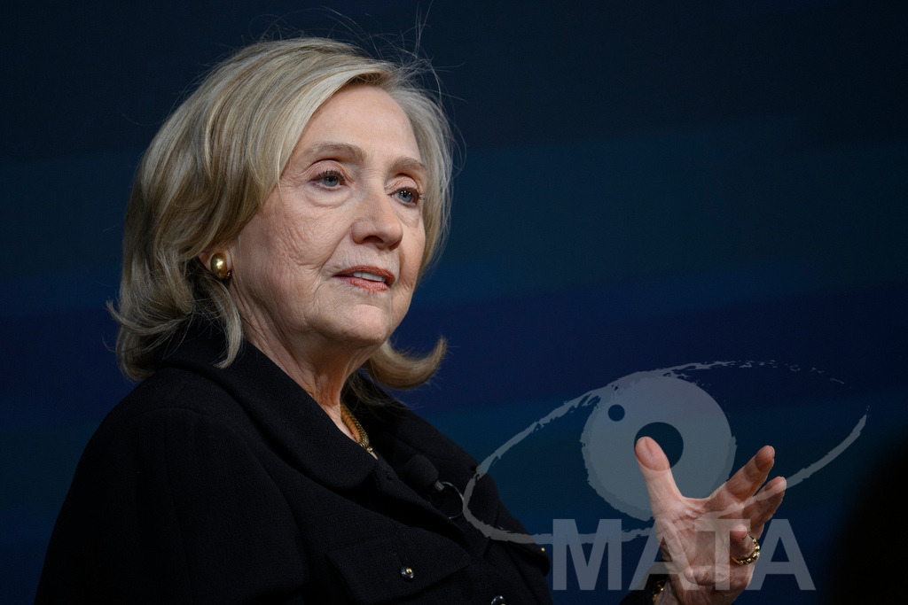 _DWA3725 | Die US-Politikerin Hillary Clinton auf der Veranstaltung Bridging Scholarship and Statecraft im Rahmen der Münchner Sicherheitskonferenz 2026. München, 13.02.2026 Bayern Deutschland  - Realisiert mit Pictrs.com